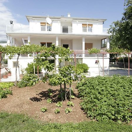 Guest House Balazevic Нови-Винодолски Экстерьер фото